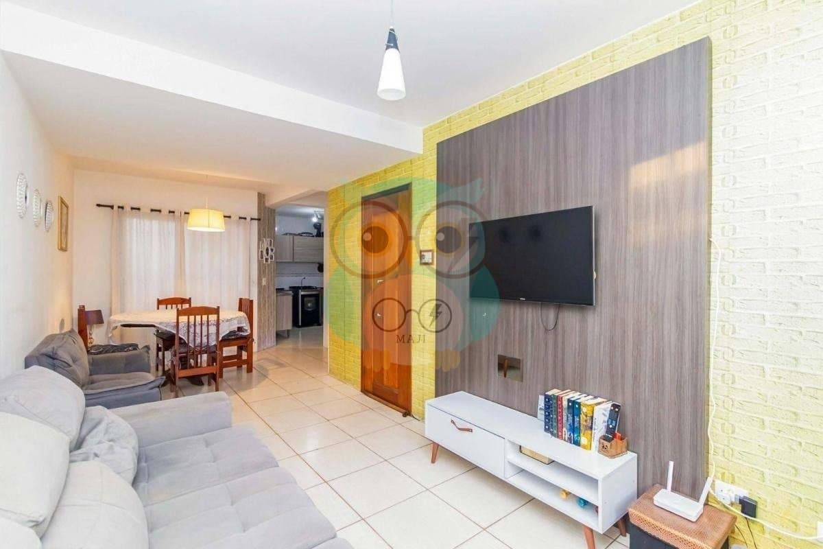 🏡✨ SOBRADO DE FRENTE PARA A RUA NO BOQUEIRÃO! ✨🏡 - foto 3