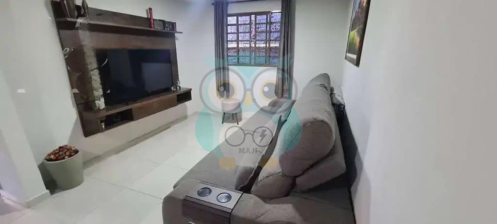 🏡✨ CASA IMPECÁVEL NO PINHEIRINHO! ✨🏡 - foto 2