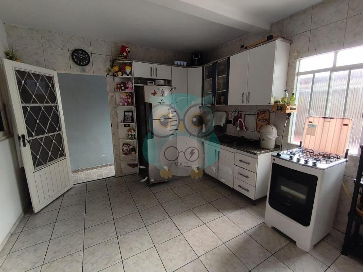 🏡✨ EXCELENTE SOBRADO NO PINHEIRINHO! ✨🏡 - ver mais fotos