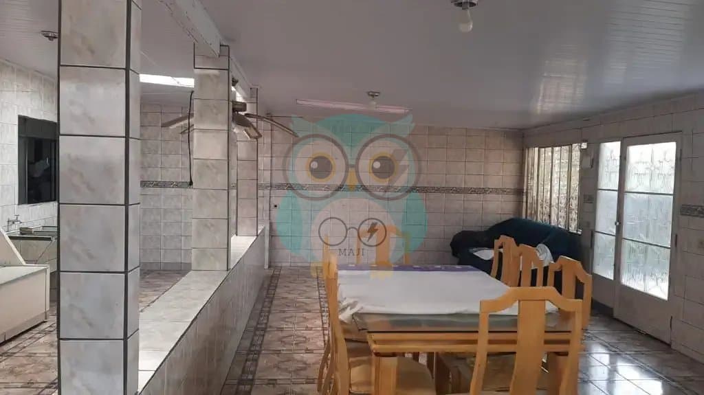 🏡✨ SOBRADO AMPLO À VENDA NO PINHEIRINHO – CURITIBA/PR ✨🏡 - foto 3