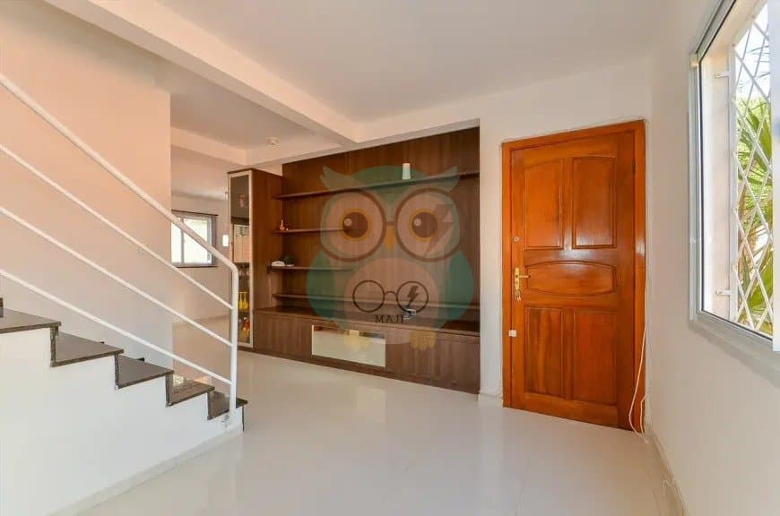 🏡 Sobrado em Condomínio à Venda – Uberaba | Curitiba/PR - ver mais fotos