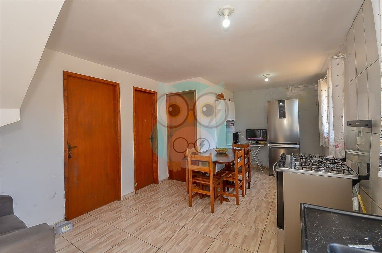 🏡 Sobrado à Venda – Santa Cândida | Curitiba - ver mais fotos